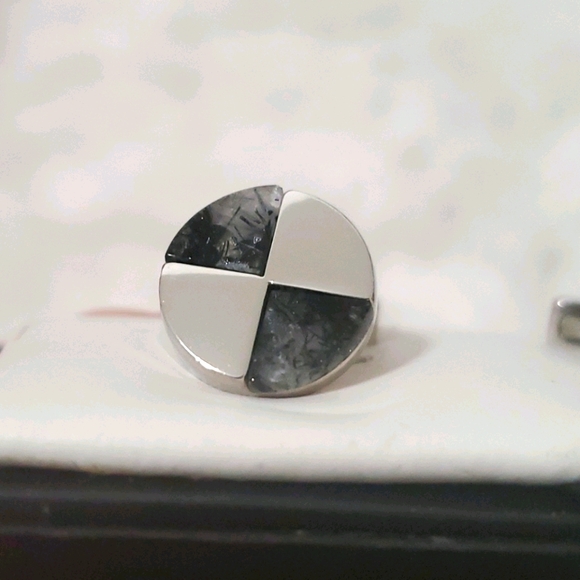 Kenneth Cole Granite & Sterling silver cuff links - Picture 4 of 7